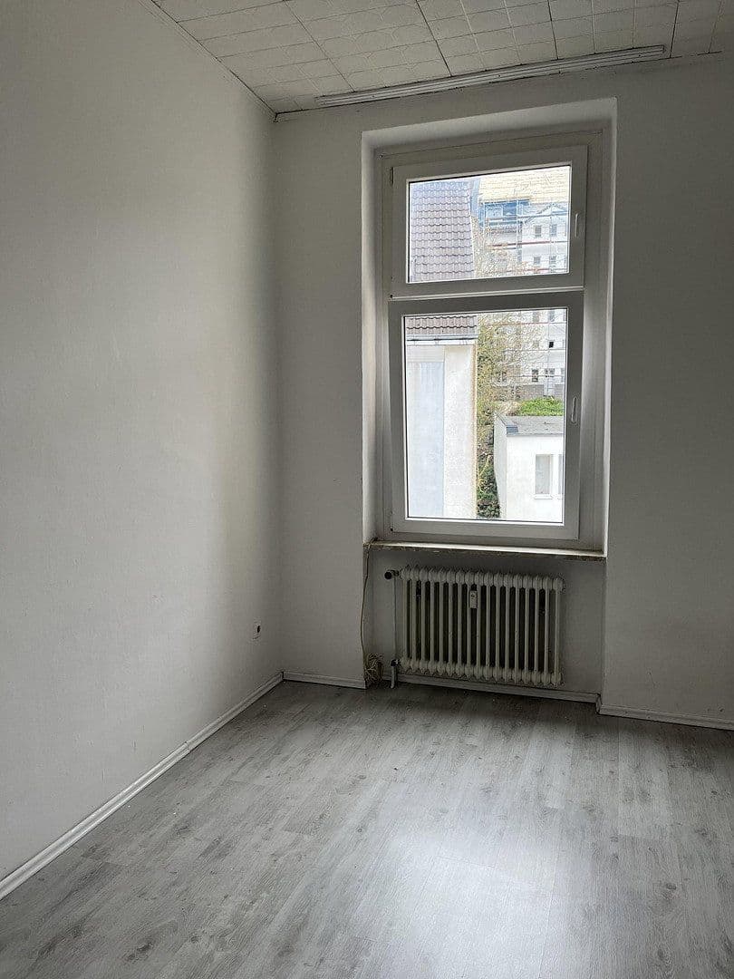 Prenájom bytu 3-izbový 65 m², Schwarzbach 80, Wuppertal, Severné Porýnie - Westfálsko Prenájom bytu 3-izbový 65 m², Schwarzbach 80, Wuppertal, Severné Porýnie - Westfálsko
