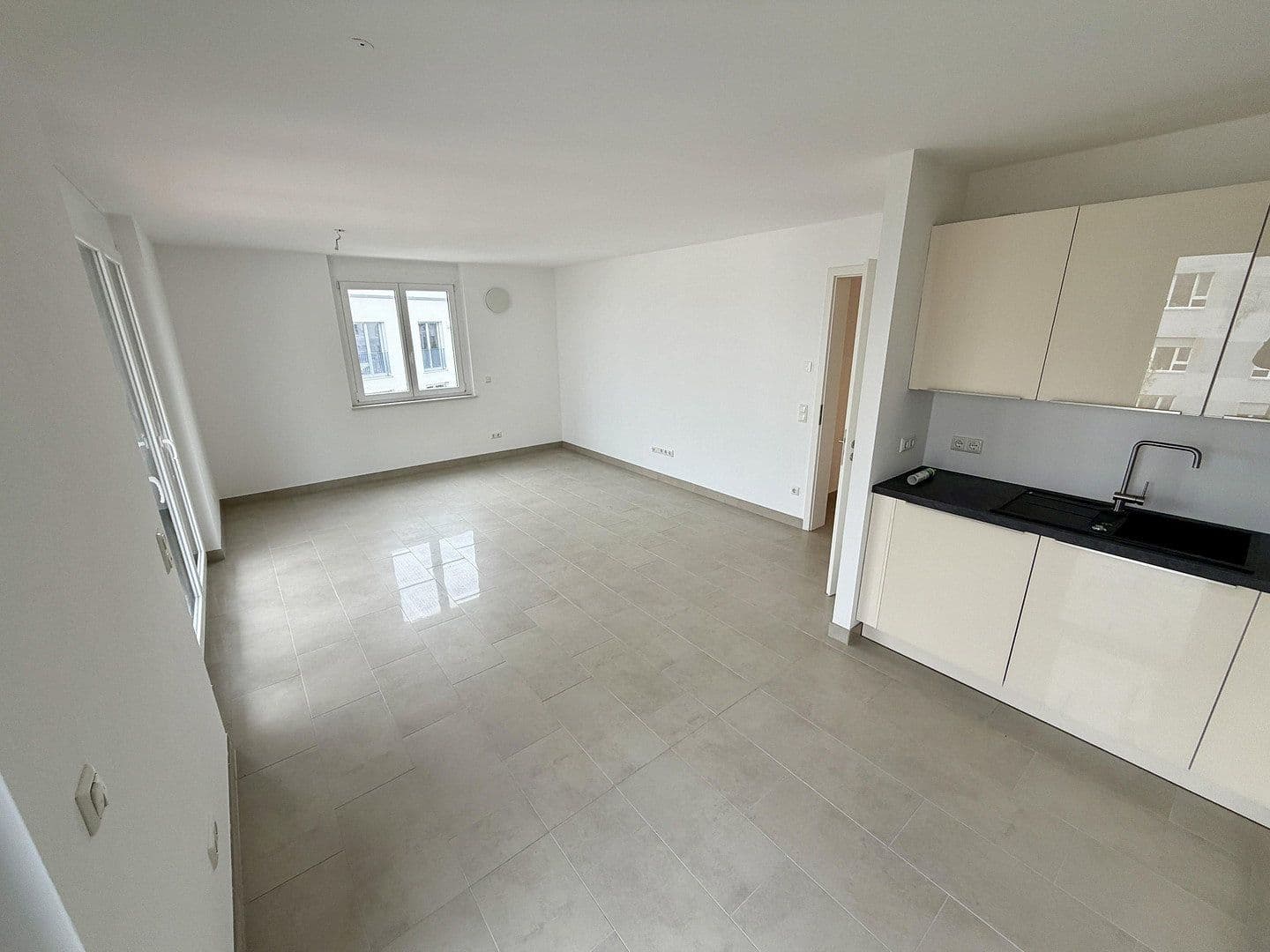 Predaj bytu 2-izbový 61 m², Theresienbogen 23, Unterschleißheim, Bavorsko Predaj bytu 2-izbový 61 m², Theresienbogen 23, Unterschleißheim, Bavorsko