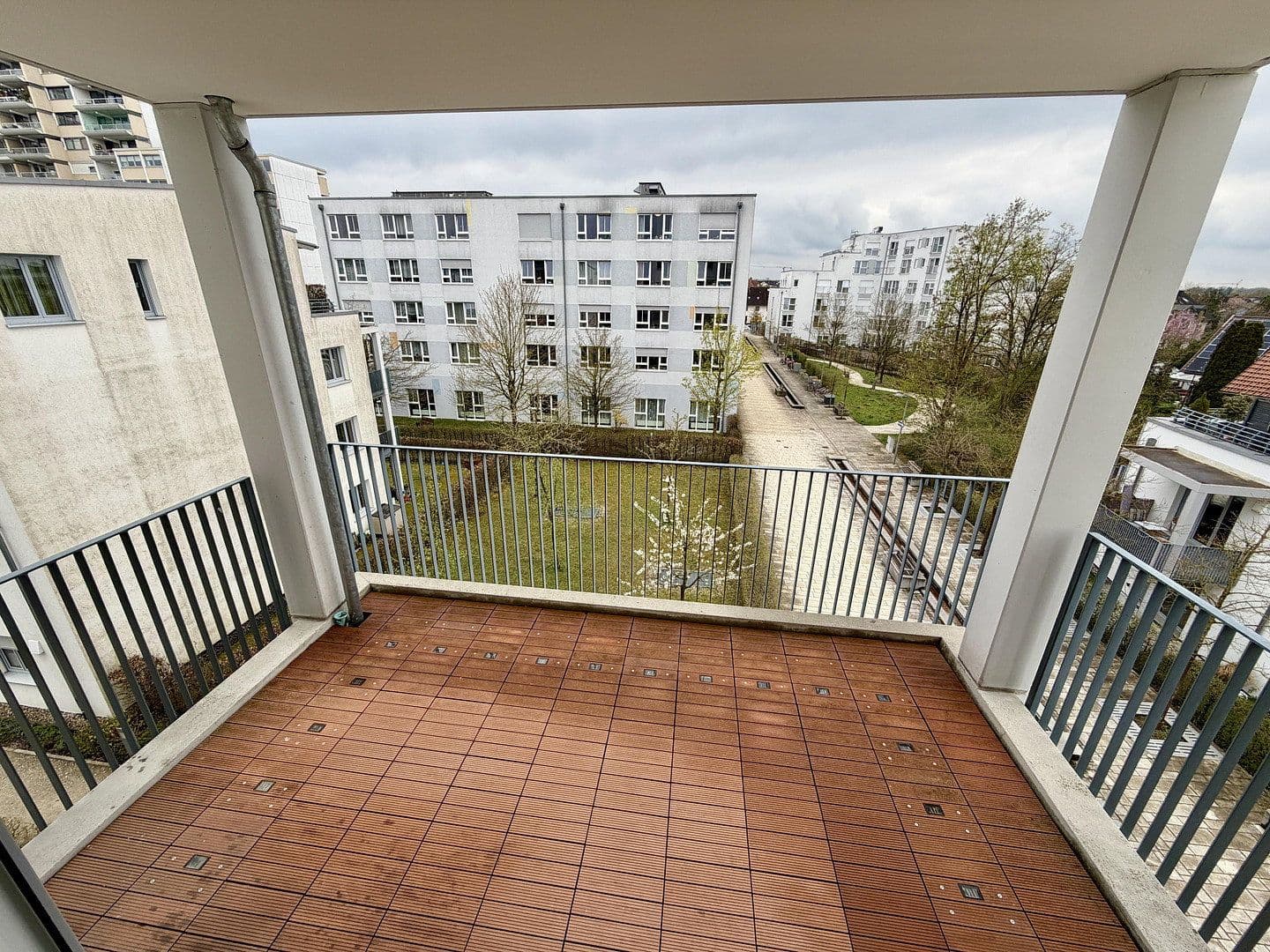 Predaj bytu 2-izbový 61 m², Theresienbogen 23, Unterschleißheim, Bavorsko Predaj bytu 2-izbový 61 m², Theresienbogen 23, Unterschleißheim, Bavorsko
