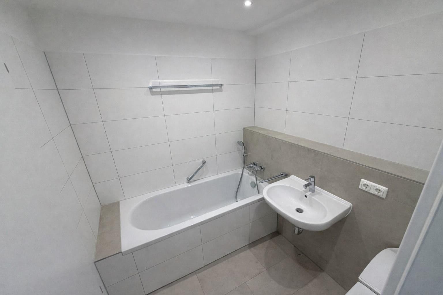 Predaj bytu 2-izbový 61 m², Theresienbogen 23, Unterschleißheim, Bavorsko Predaj bytu 2-izbový 61 m², Theresienbogen 23, Unterschleißheim, Bavorsko