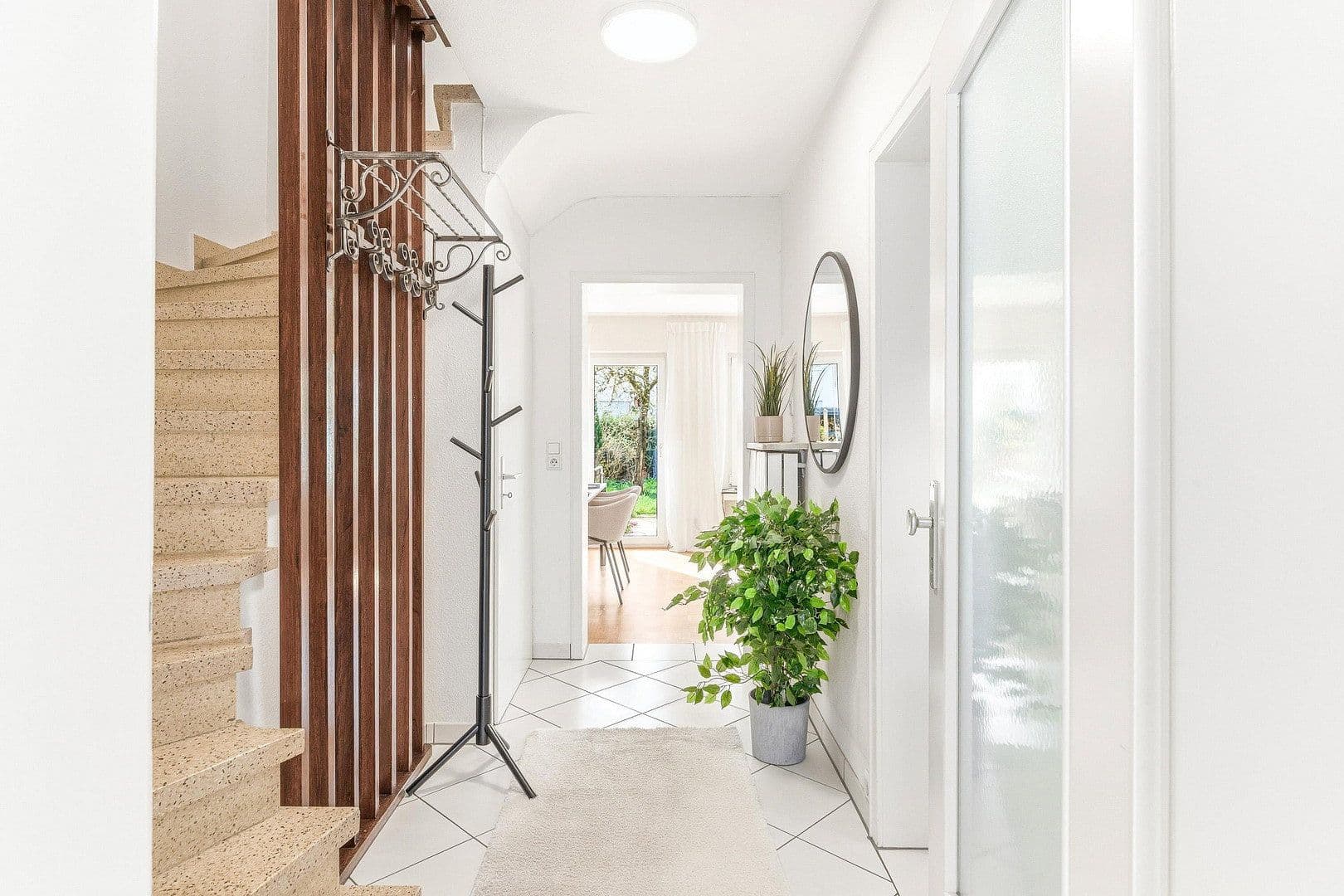 Predaj domu 130 m², pozemek 218 m², Neu-Ulm, Bavorsko Predaj domu 130 m², pozemek 218 m², Neu-Ulm, Bavorsko