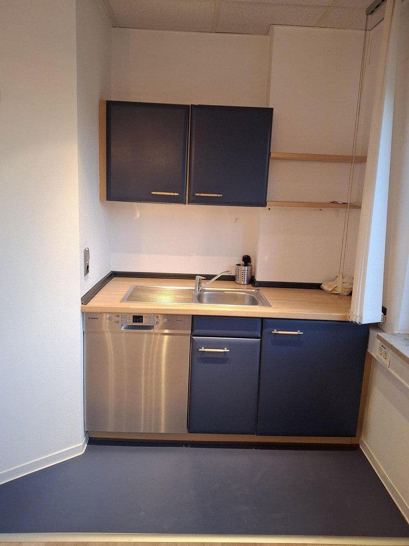 Prenájom kancelárie 65 m², Oststrasse 122 C, Norderstedt, Šlezvicko-Holštajnsko Prenájom kancelárie 65 m², Oststrasse 122 C, Norderstedt, Šlezvicko-Holštajnsko