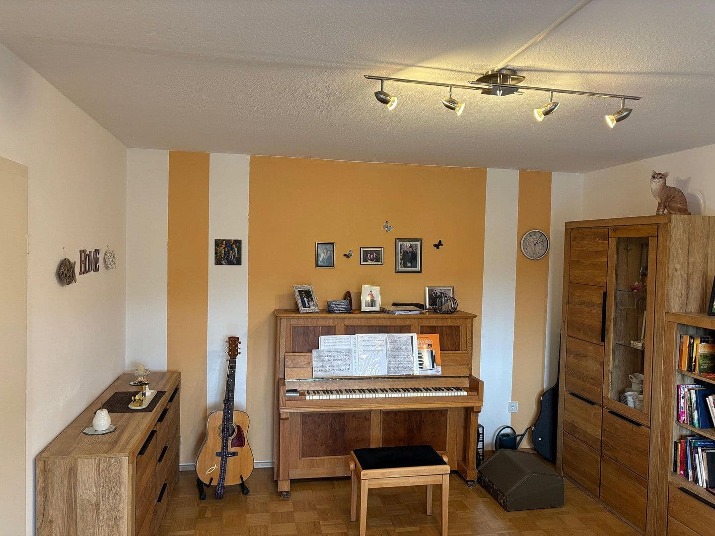 Predaj domu 141 m², pozemek 1.039 m², Steinbach 11, Herrieden, Bavorsko Predaj domu 141 m², pozemek 1.039 m², Steinbach 11, Herrieden, Bavorsko