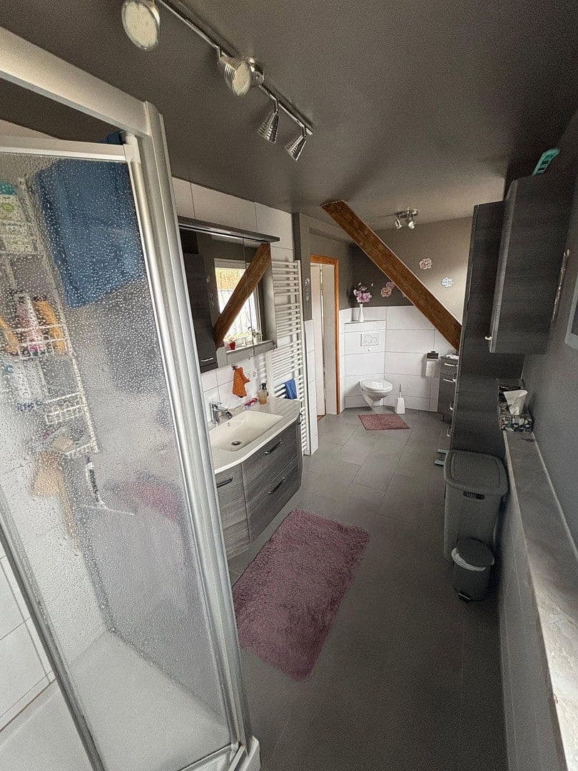 Predaj domu 141 m², pozemek 1.039 m², Steinbach 11, Herrieden, Bavorsko Predaj domu 141 m², pozemek 1.039 m², Steinbach 11, Herrieden, Bavorsko