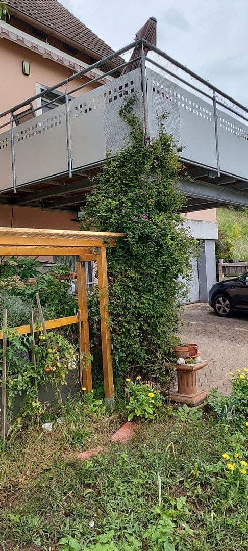 Predaj domu 141 m², pozemek 1.039 m², Steinbach 11, Herrieden, Bavorsko Predaj domu 141 m², pozemek 1.039 m², Steinbach 11, Herrieden, Bavorsko