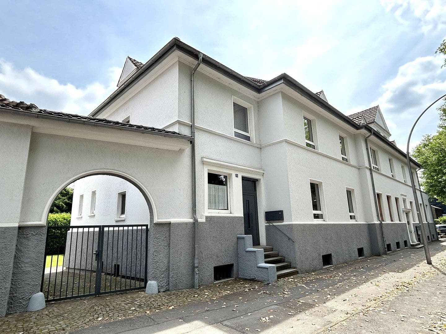 Prenájom bytu 4-izbový 104 m², Bülser Str 24, Gladbeck, Severné Porýnie - Westfálsko Prenájom bytu 4-izbový 104 m², Bülser Str 24, Gladbeck, Severné Porýnie - Westfálsko