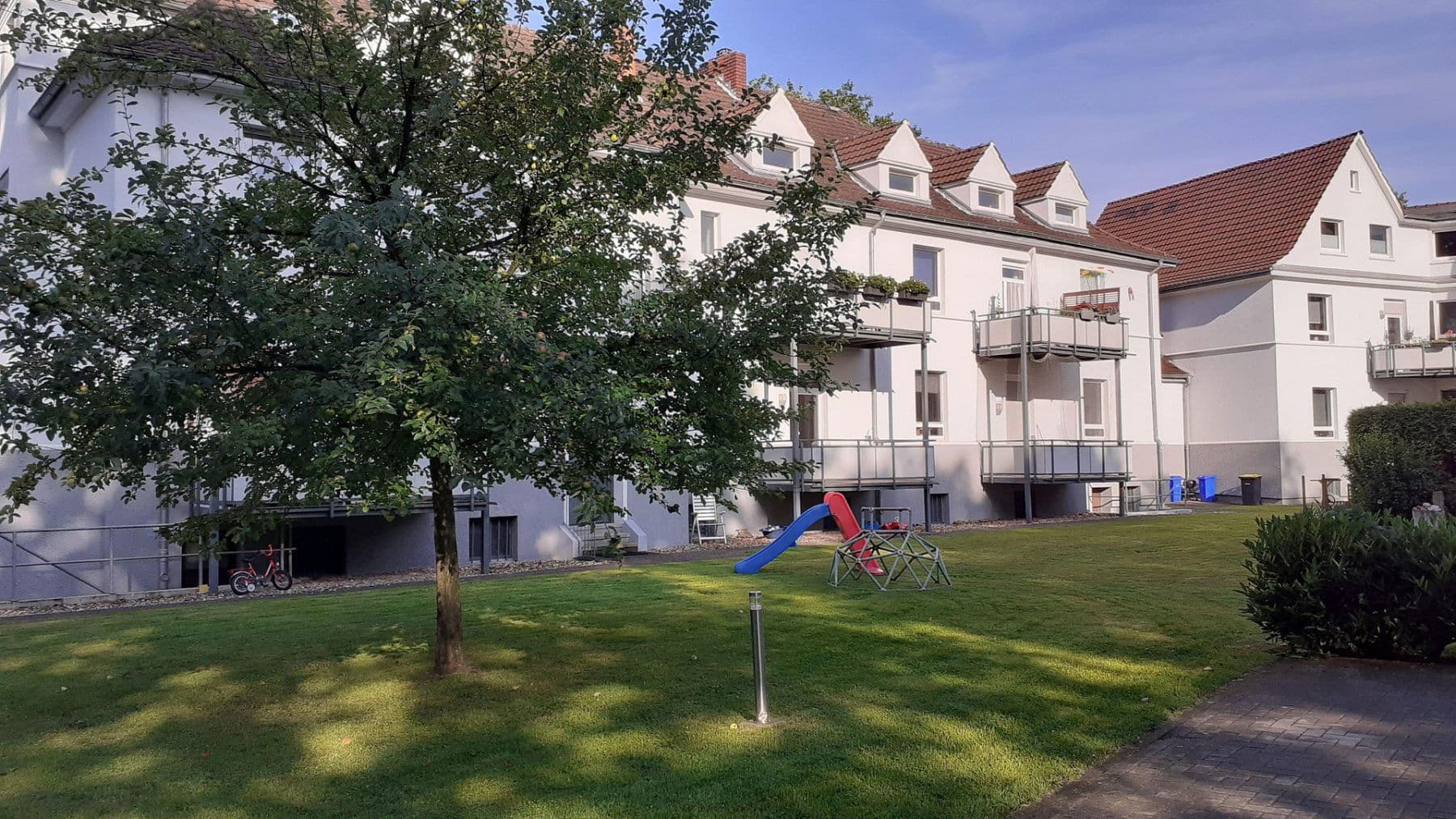 Prenájom bytu 4-izbový 104 m², Bülser Str 24, Gladbeck, Severné Porýnie - Westfálsko Prenájom bytu 4-izbový 104 m², Bülser Str 24, Gladbeck, Severné Porýnie - Westfálsko
