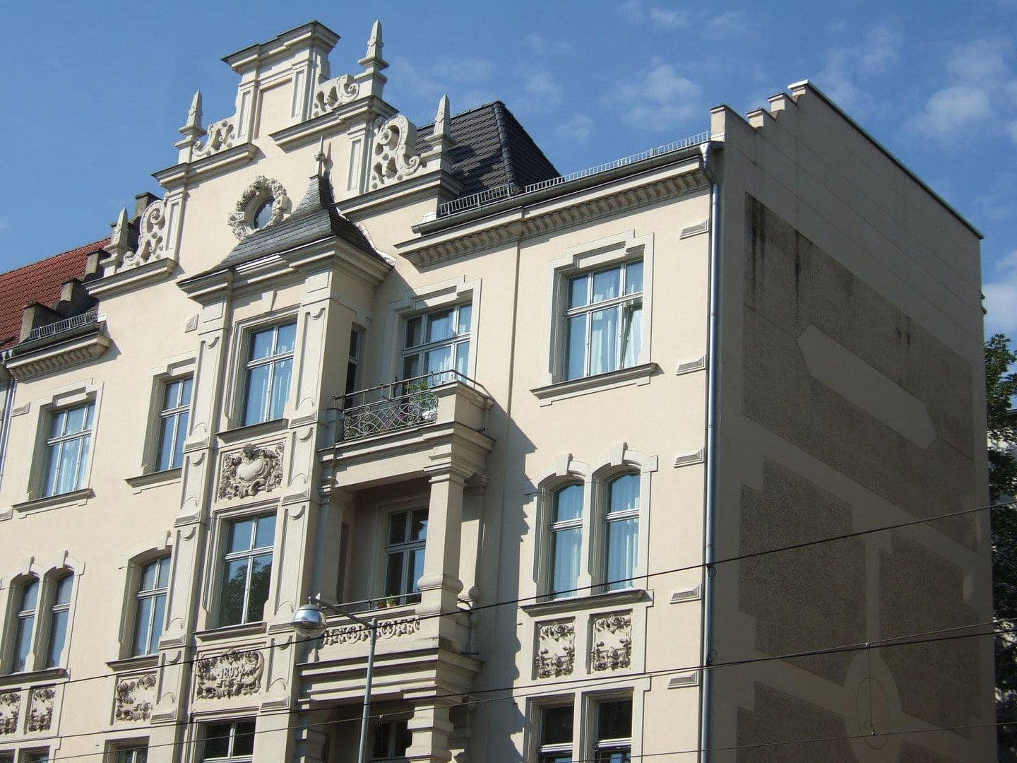 Predaj domu 578 m², pozemek 306 m², Magdeburg, Sasko-Anhaltsko Predaj domu 578 m², pozemek 306 m², Magdeburg, Sasko-Anhaltsko