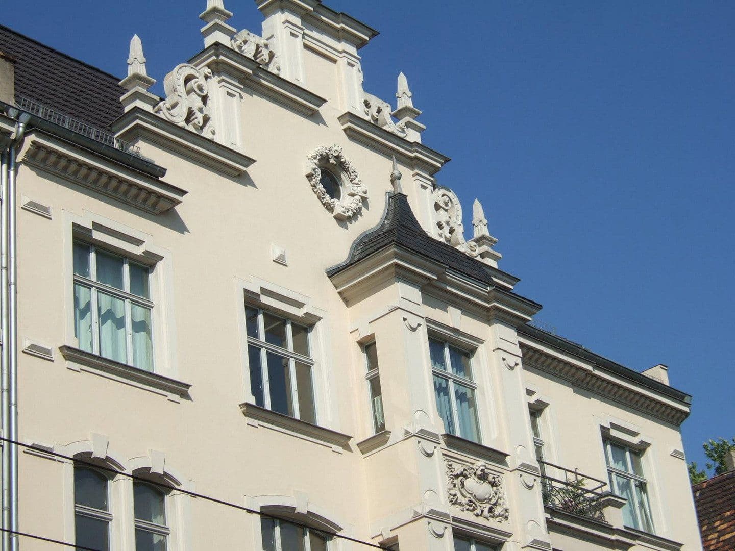 Predaj domu 578 m², pozemek 306 m², Magdeburg, Sasko-Anhaltsko Predaj domu 578 m², pozemek 306 m², Magdeburg, Sasko-Anhaltsko