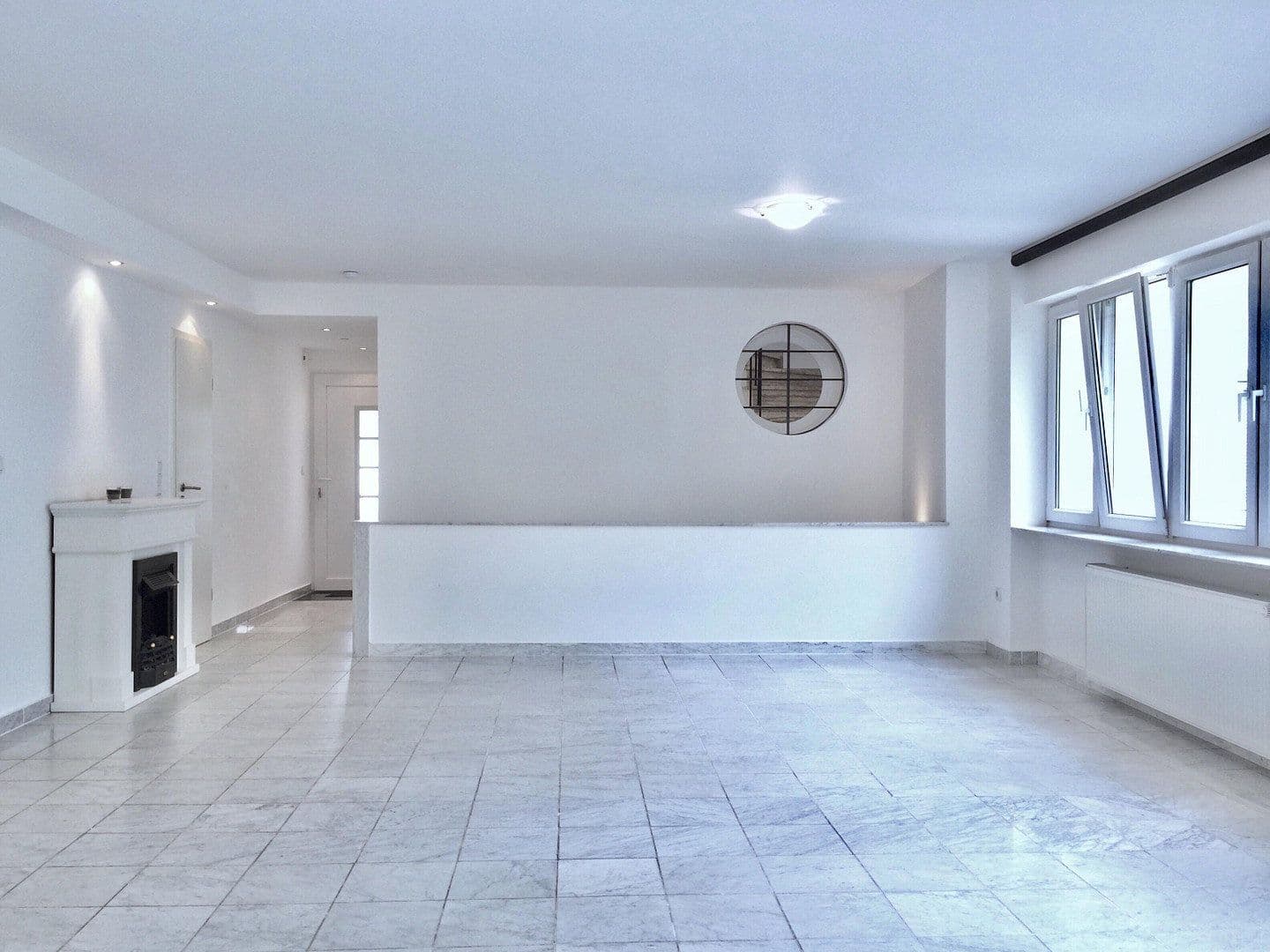 Predaj domu 165 m², pozemek 381 m², Köln, Severné Porýnie - Westfálsko Predaj domu 165 m², pozemek 381 m², Köln, Severné Porýnie - Westfálsko