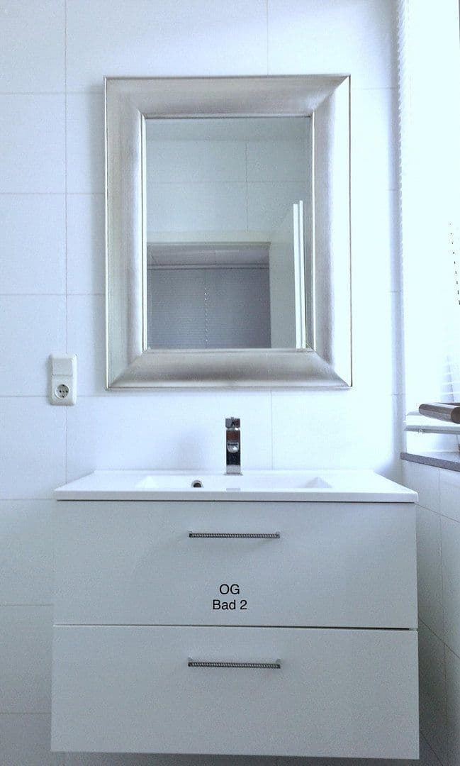 Predaj domu 165 m², pozemek 381 m², Köln, Severné Porýnie - Westfálsko Predaj domu 165 m², pozemek 381 m², Köln, Severné Porýnie - Westfálsko