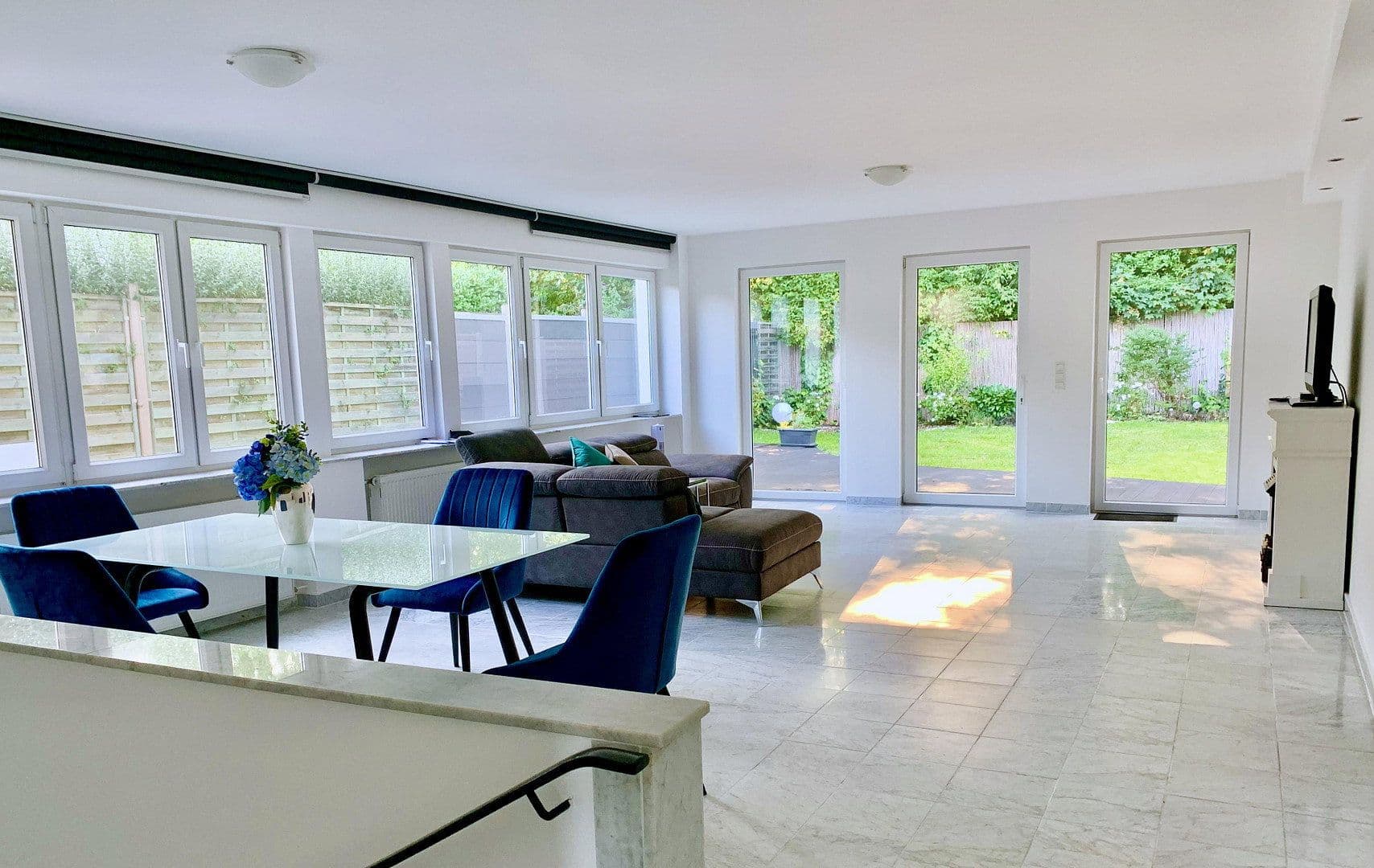 Predaj domu 165 m², pozemek 381 m², Köln, Severné Porýnie - Westfálsko Predaj domu 165 m², pozemek 381 m², Köln, Severné Porýnie - Westfálsko