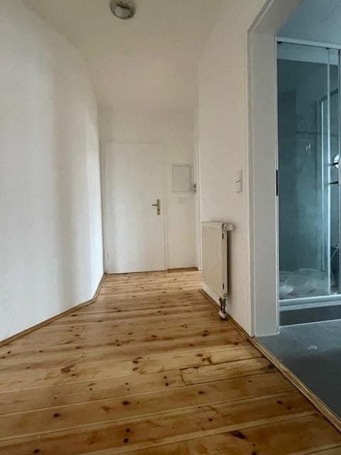 Prenájom bytu 4-izbový 86 m², Österreicher Str. 44, Dresden, Sasko Prenájom bytu 4-izbový 86 m², Österreicher Str. 44, Dresden, Sasko