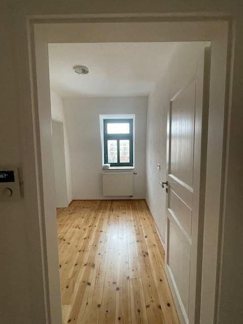 Prenájom bytu 4-izbový 86 m², Österreicher Str. 44, Dresden, Sasko Prenájom bytu 4-izbový 86 m², Österreicher Str. 44, Dresden, Sasko