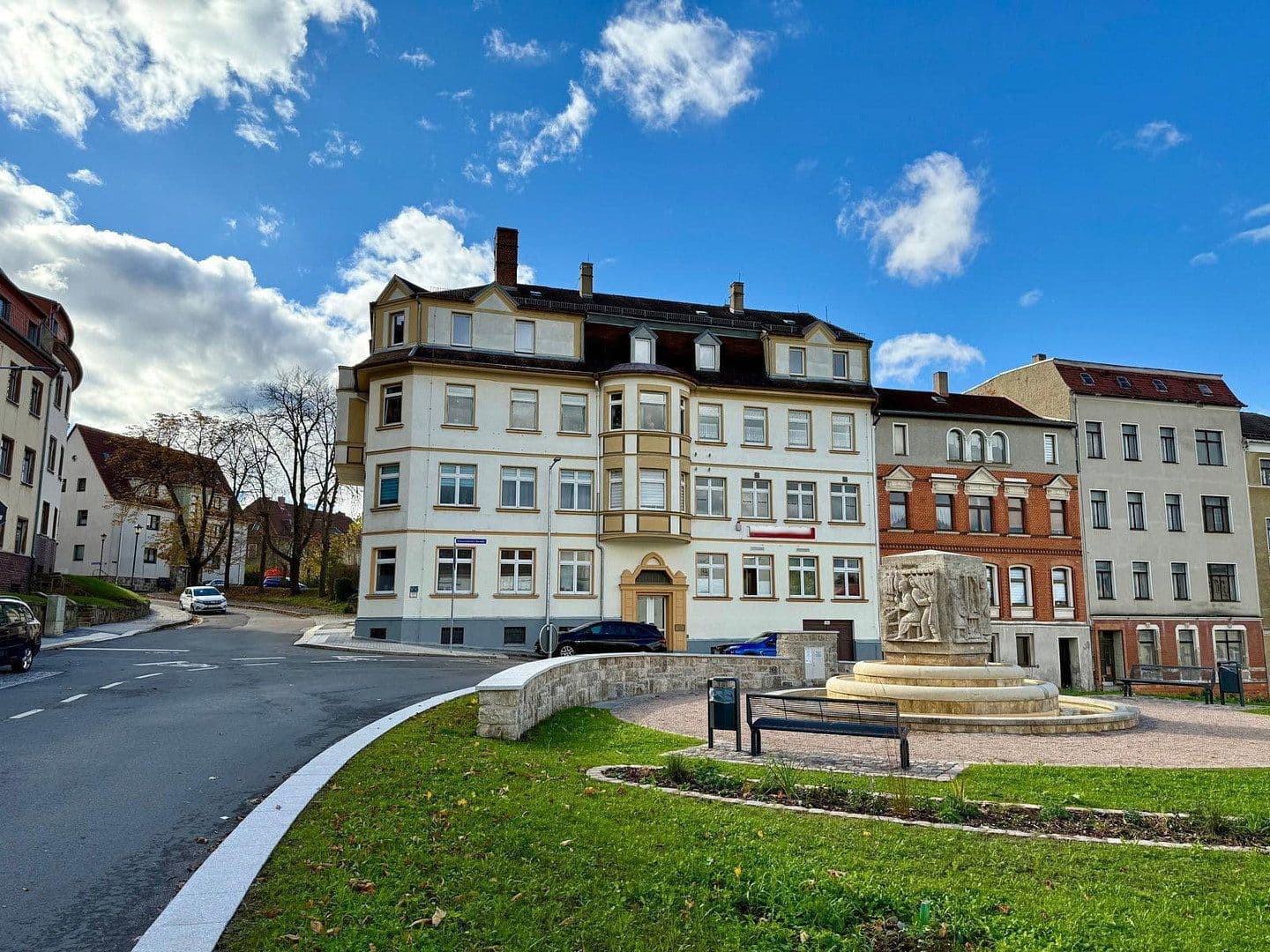 Prenájom bytu 3-izbový 84 m², Chemnitzer Str. 72, Meerane, Sasko Prenájom bytu 3-izbový 84 m², Chemnitzer Str. 72, Meerane, Sasko