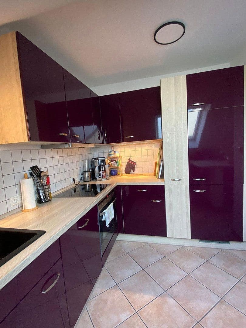 Prenájom bytu 2-izbový 61 m², Viehtrift 23, Köln, Severné Porýnie - Westfálsko Prenájom bytu 2-izbový 61 m², Viehtrift 23, Köln, Severné Porýnie - Westfálsko