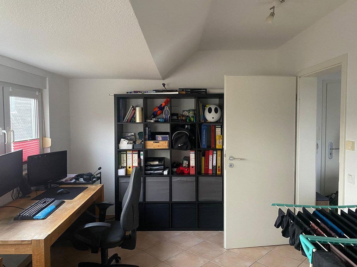 Prenájom bytu 2-izbový 61 m², Viehtrift 23, Köln, Severné Porýnie - Westfálsko Prenájom bytu 2-izbový 61 m², Viehtrift 23, Köln, Severné Porýnie - Westfálsko