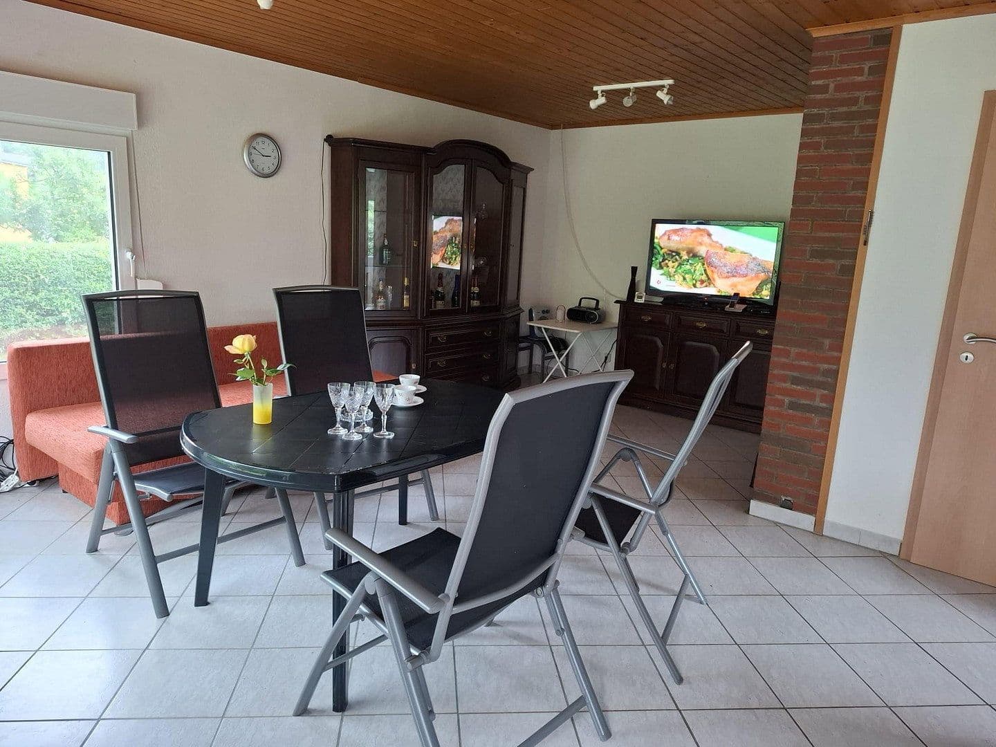 Predaj domu 40 m², pozemek 413 m², Pian 14P, Fürstenberg/Havel, Brandenbursko Predaj domu 40 m², pozemek 413 m², Pian 14P, Fürstenberg/Havel, Brandenbursko