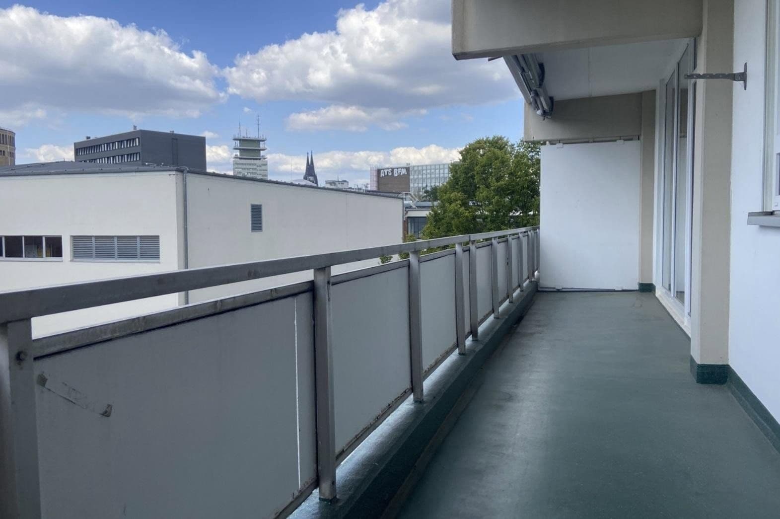 Prenájom bytu 2-izbový 57 m², Waisenhausgasse 11, Köln, Severné Porýnie - Westfálsko Prenájom bytu 2-izbový 57 m², Waisenhausgasse 11, Köln, Severné Porýnie - Westfálsko