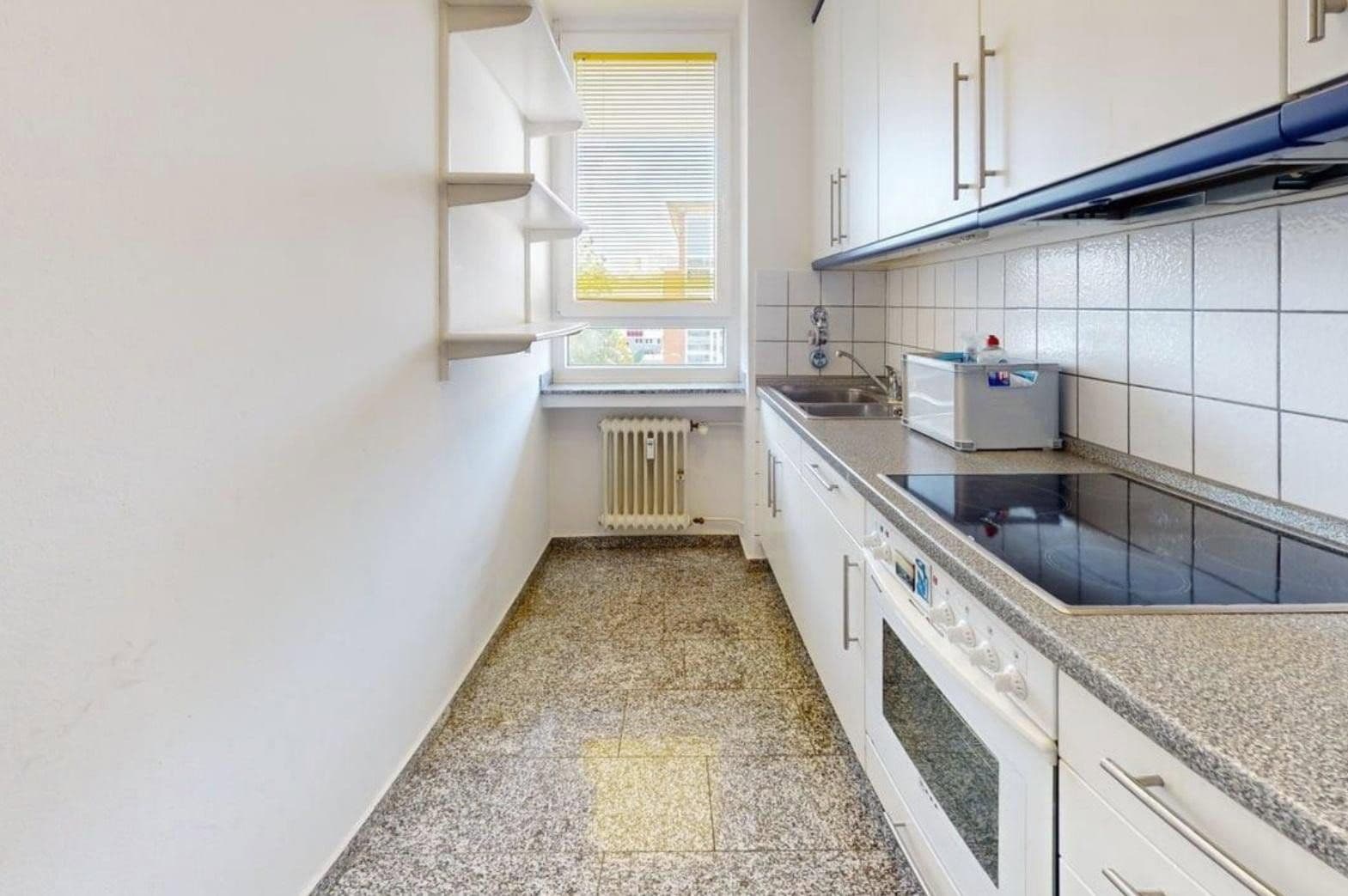 Prenájom bytu 2-izbový 57 m², Waisenhausgasse 11, Köln, Severné Porýnie - Westfálsko Prenájom bytu 2-izbový 57 m², Waisenhausgasse 11, Köln, Severné Porýnie - Westfálsko