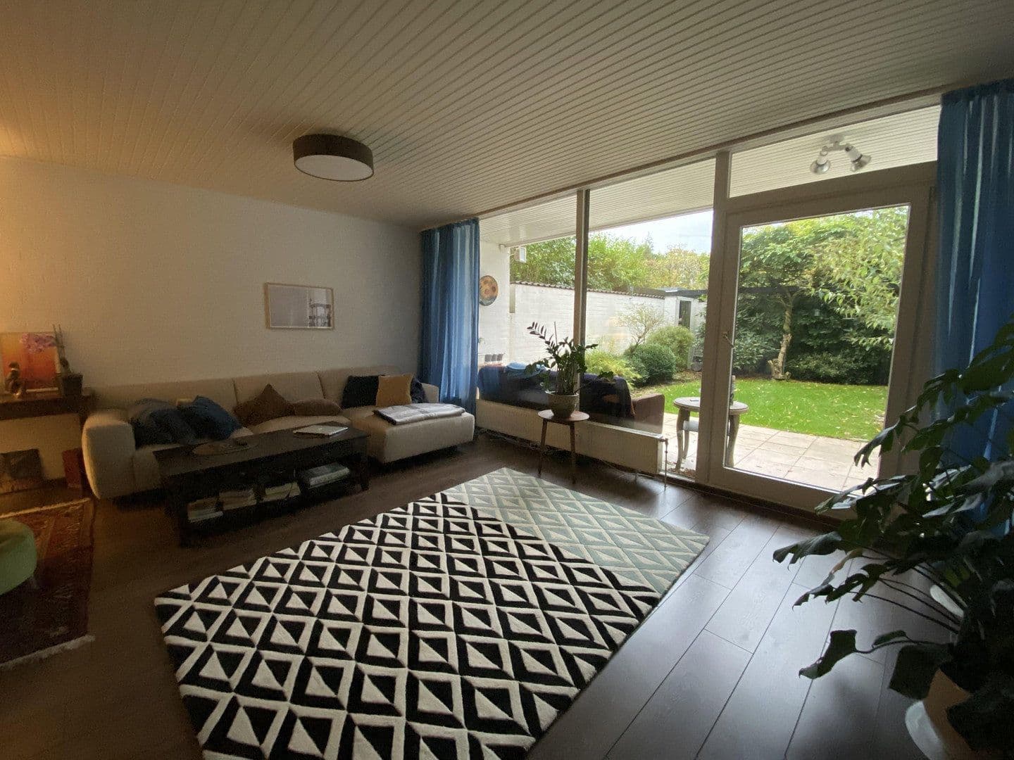 Predaj bytu 4-izbový 91 m², Hamburg / Poppenbüttel, Hamburg Predaj bytu 4-izbový 91 m², Hamburg / Poppenbüttel, Hamburg