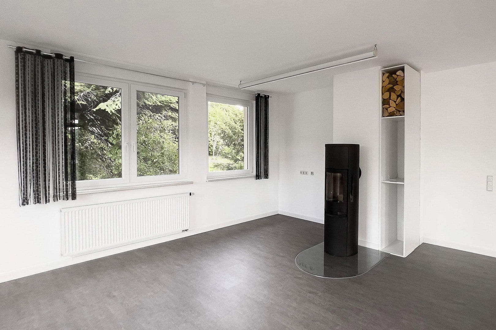 Predaj bytu 4-izbový 136 m², Pforzheim, Bádensko-Wurttembersko Predaj bytu 4-izbový 136 m², Pforzheim, Bádensko-Wurttembersko