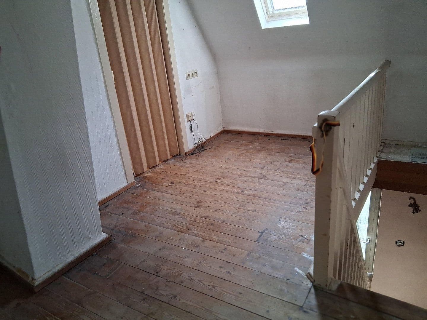 Predaj domu 105 m², pozemek 550 m², Römerberg, Porýnie-Falcko Predaj domu 105 m², pozemek 550 m², Römerberg, Porýnie-Falcko
