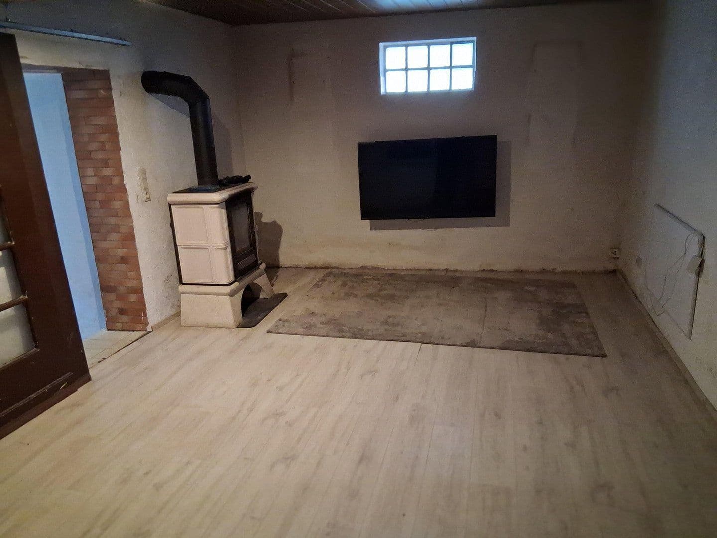 Predaj domu 105 m², pozemek 550 m², Römerberg, Porýnie-Falcko Predaj domu 105 m², pozemek 550 m², Römerberg, Porýnie-Falcko