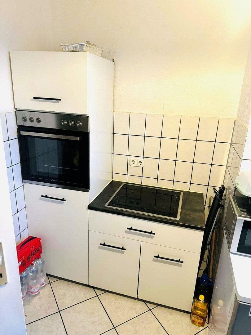 Prenájom bytu 2-izbový 61 m², Frankfurter Straße 57, Offenbach, Hesensko Prenájom bytu 2-izbový 61 m², Frankfurter Straße 57, Offenbach, Hesensko