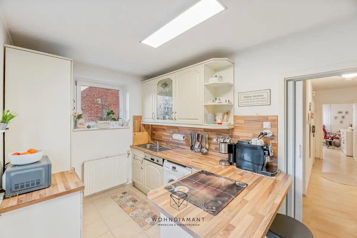 Prenájom bytu 3-izbový 82 m², Rötestraße 65, Stuttgart, Bádensko-Wurttembersko Prenájom bytu 3-izbový 82 m², Rötestraße 65, Stuttgart, Bádensko-Wurttembersko