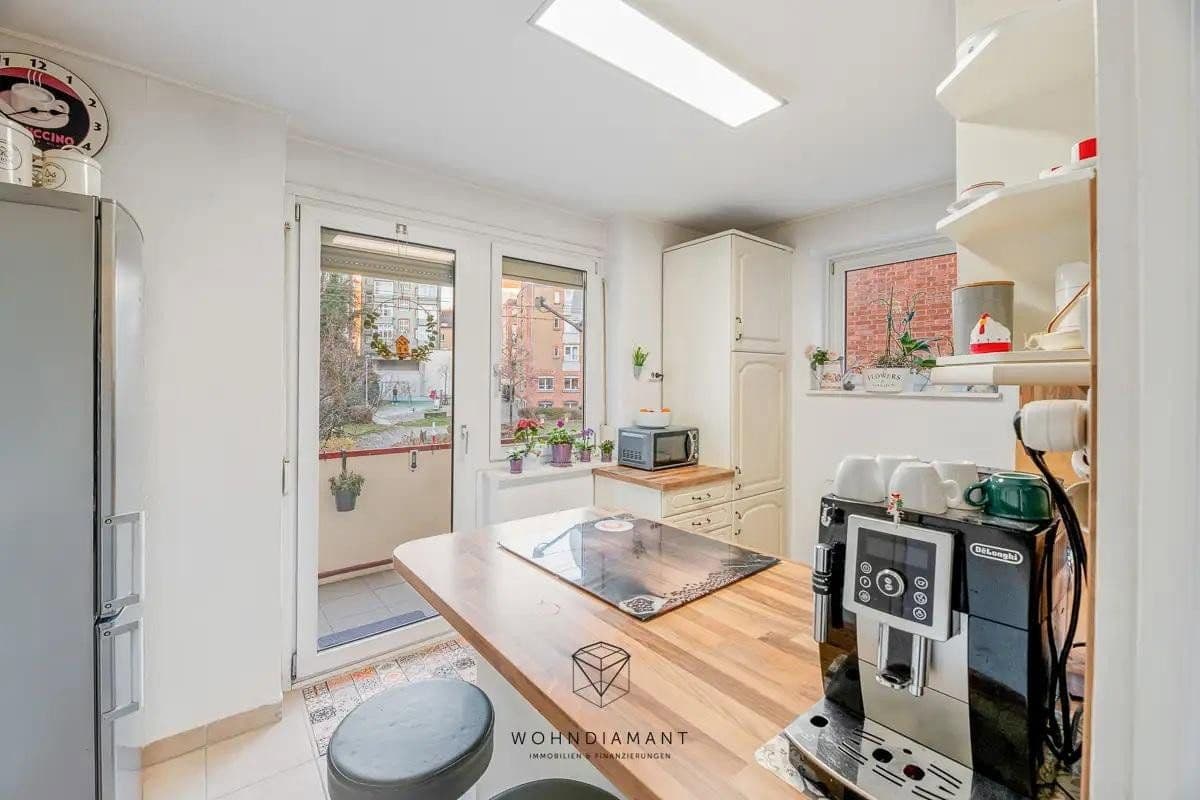 Prenájom bytu 3-izbový 82 m², Rötestraße 65, Stuttgart, Bádensko-Wurttembersko Prenájom bytu 3-izbový 82 m², Rötestraße 65, Stuttgart, Bádensko-Wurttembersko