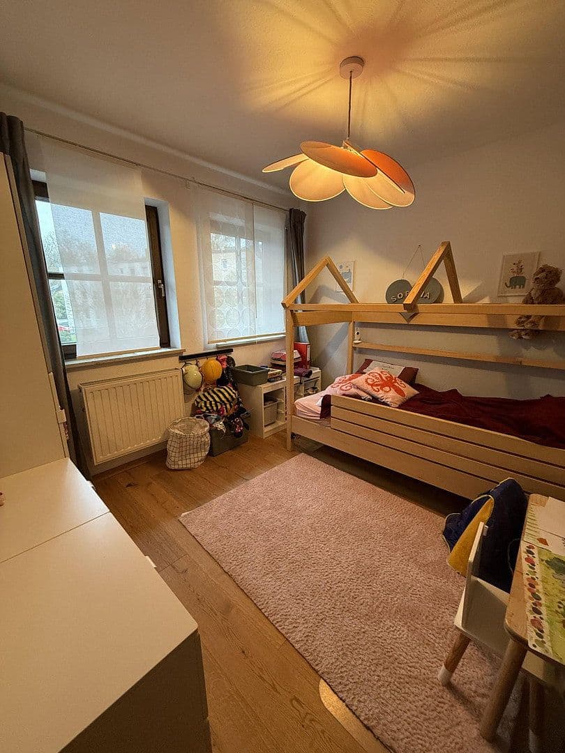 Predaj domu 165 m², pozemek 380 m², Nürnberg, Bavorsko Predaj domu 165 m², pozemek 380 m², Nürnberg, Bavorsko