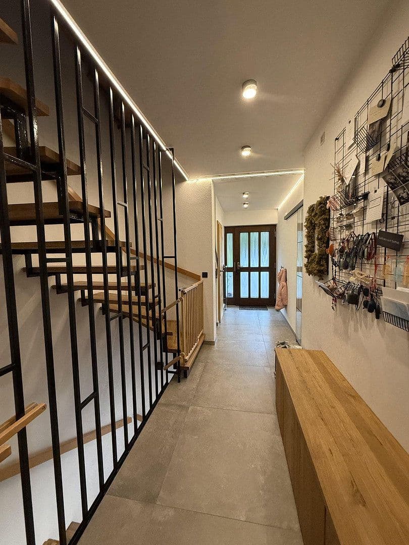 Predaj domu 165 m², pozemek 380 m², Nürnberg, Bavorsko Predaj domu 165 m², pozemek 380 m², Nürnberg, Bavorsko