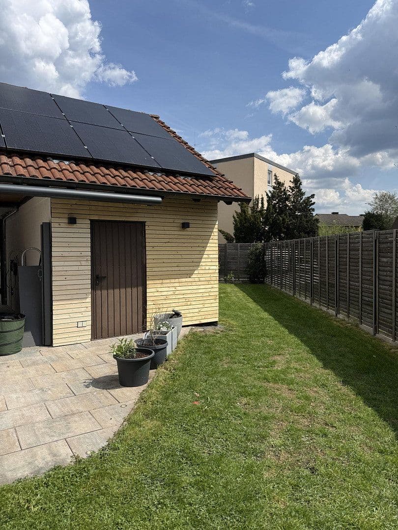 Predaj domu 165 m², pozemek 380 m², Nürnberg, Bavorsko Predaj domu 165 m², pozemek 380 m², Nürnberg, Bavorsko