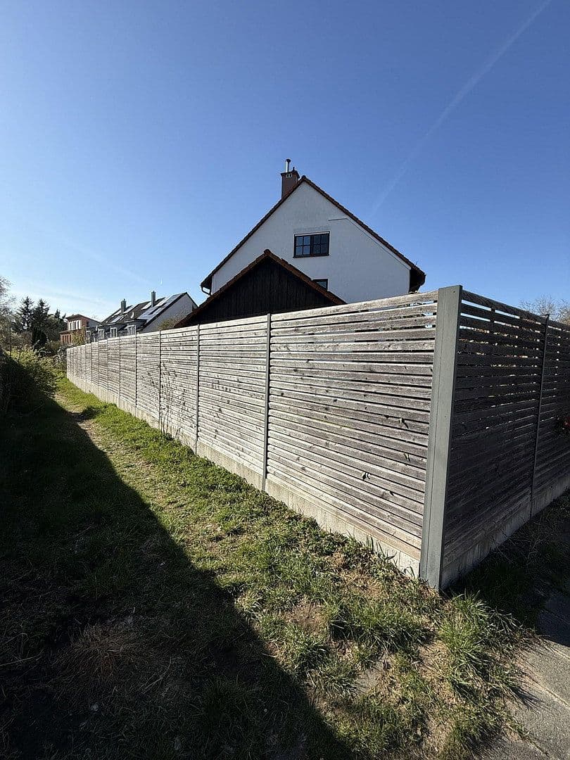 Predaj domu 165 m², pozemek 380 m², Nürnberg, Bavorsko Predaj domu 165 m², pozemek 380 m², Nürnberg, Bavorsko