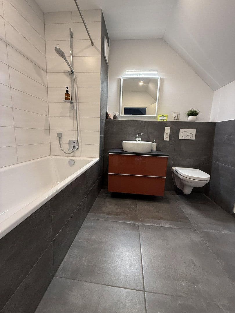 Predaj domu 165 m², pozemek 380 m², Nürnberg, Bavorsko Predaj domu 165 m², pozemek 380 m², Nürnberg, Bavorsko