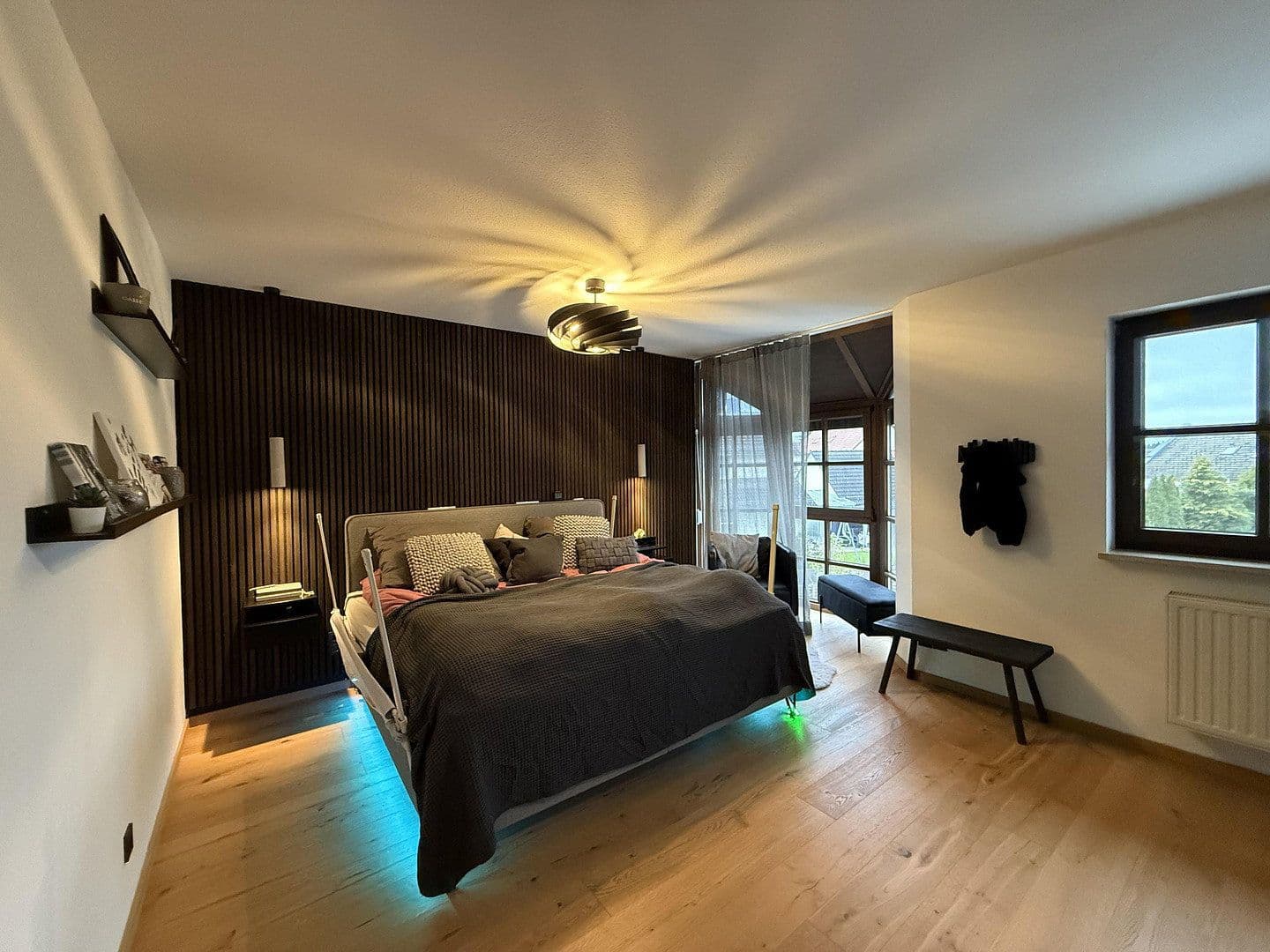 Predaj domu 165 m², pozemek 380 m², Nürnberg, Bavorsko Predaj domu 165 m², pozemek 380 m², Nürnberg, Bavorsko