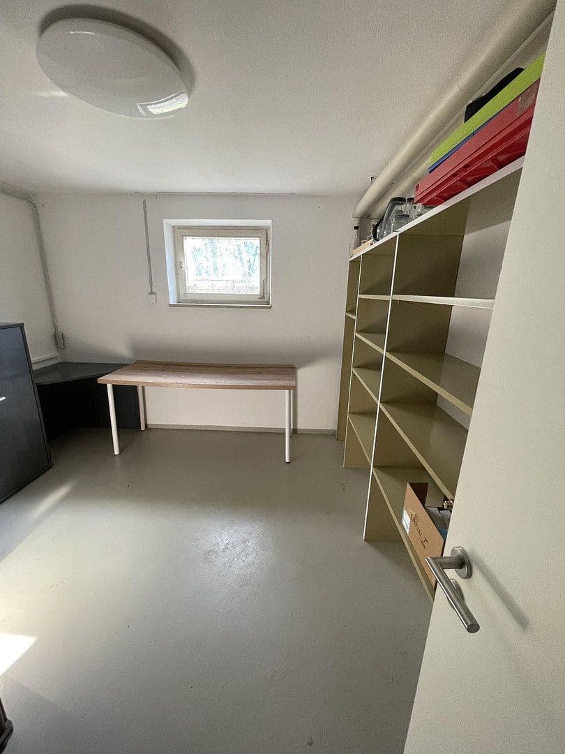 Prenájom domu 200 m², pozemek 479 m², Gröbenzell, Bavorsko Prenájom domu 200 m², pozemek 479 m², Gröbenzell, Bavorsko