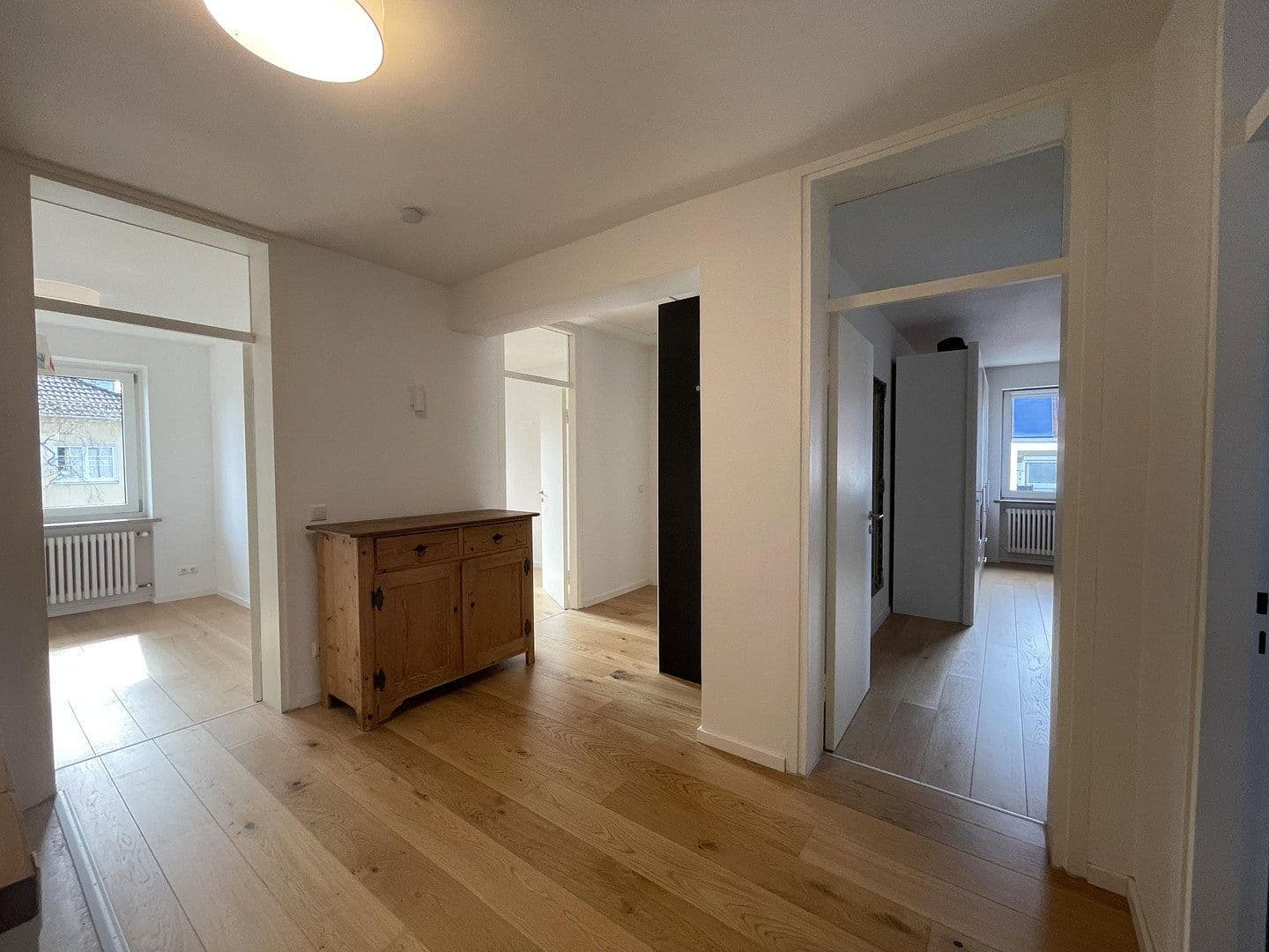 Prenájom domu 200 m², pozemek 479 m², Gröbenzell, Bavorsko Prenájom domu 200 m², pozemek 479 m², Gröbenzell, Bavorsko