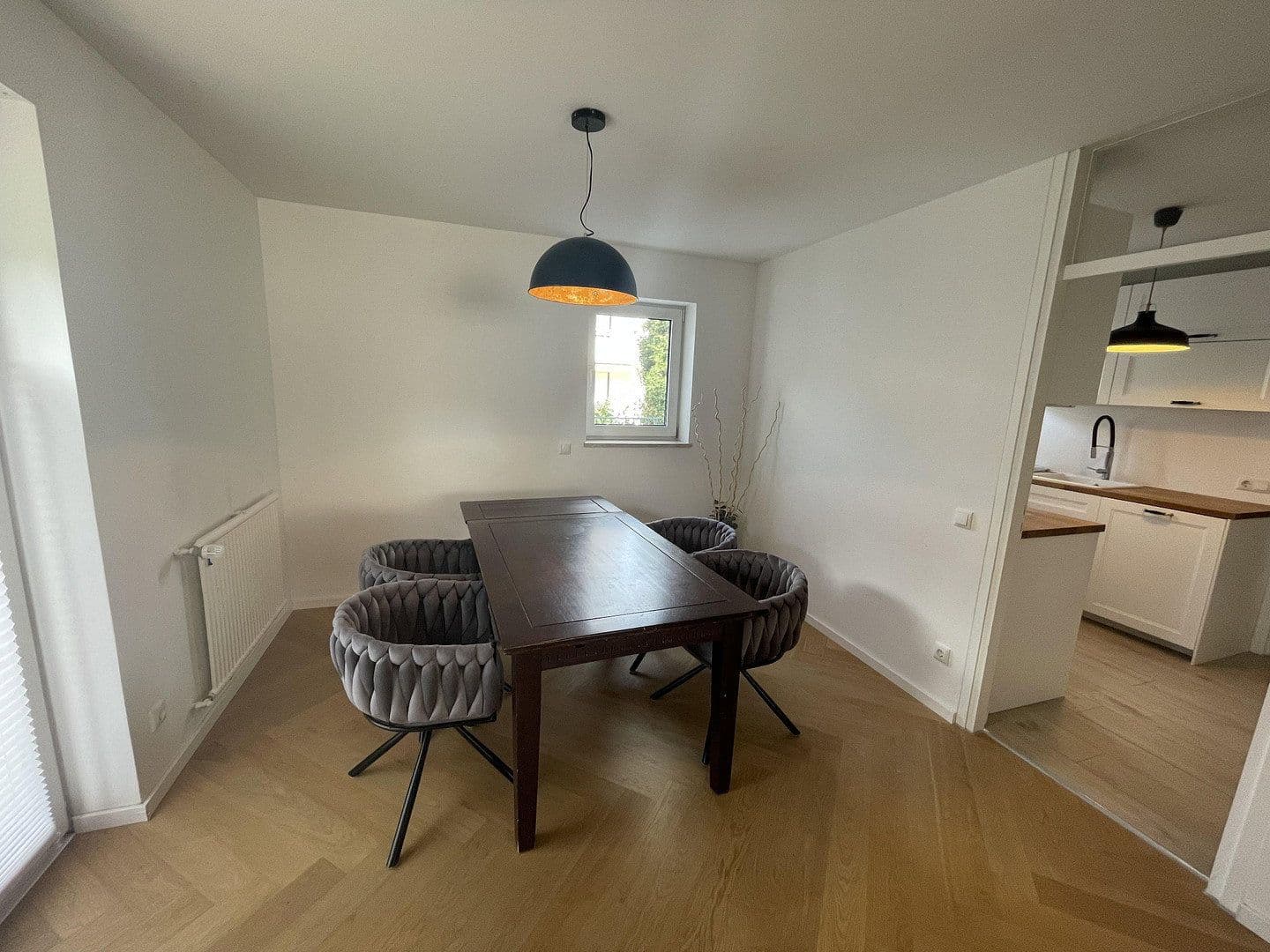 Prenájom domu 200 m², pozemek 479 m², Gröbenzell, Bavorsko Prenájom domu 200 m², pozemek 479 m², Gröbenzell, Bavorsko