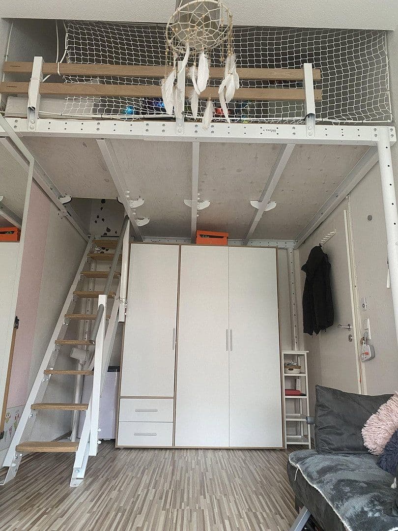 Predaj domu 99 m², pozemek 151 m², Ronnenberg, Dolné Sasko Predaj domu 99 m², pozemek 151 m², Ronnenberg, Dolné Sasko