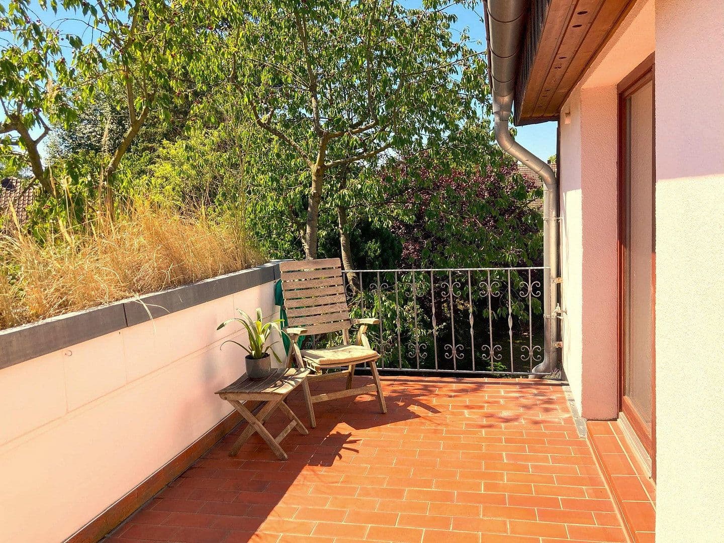 Predaj domu 194 m², pozemek 937 m², Berlin, Berlín Predaj domu 194 m², pozemek 937 m², Berlin, Berlín