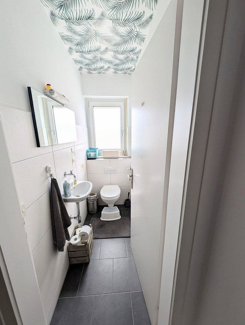 Prenájom bytu 4-izbový 123 m², Augsburg, Bavorsko Prenájom bytu 4-izbový 123 m², Augsburg, Bavorsko