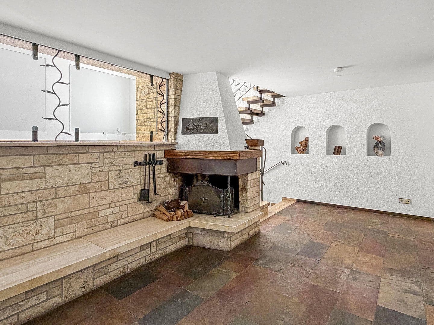 Prenájom domu 119 m², pozemek 316 m², Fichtestraße 40/1, Heilbronn, Bádensko-Wurttembersko Prenájom domu 119 m², pozemek 316 m², Fichtestraße 40/1, Heilbronn, Bádensko-Wurttembersko