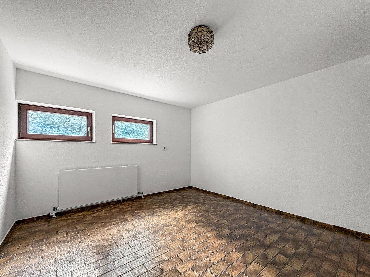 Prenájom domu 119 m², pozemek 316 m², Fichtestraße 40/1, Heilbronn, Bádensko-Wurttembersko Prenájom domu 119 m², pozemek 316 m², Fichtestraße 40/1, Heilbronn, Bádensko-Wurttembersko