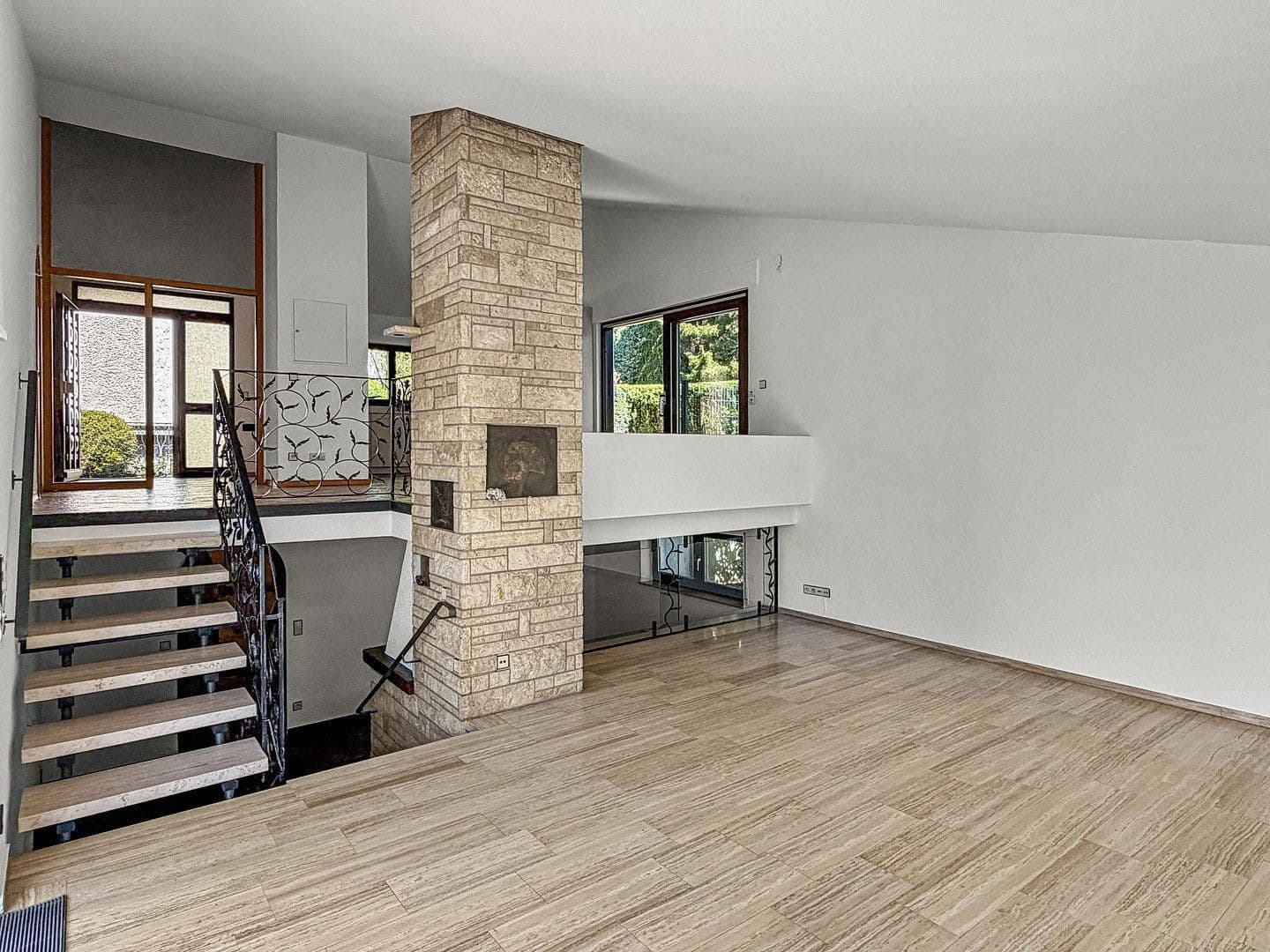 Prenájom domu 119 m², pozemek 316 m², Fichtestraße 40/1, Heilbronn, Bádensko-Wurttembersko Prenájom domu 119 m², pozemek 316 m², Fichtestraße 40/1, Heilbronn, Bádensko-Wurttembersko