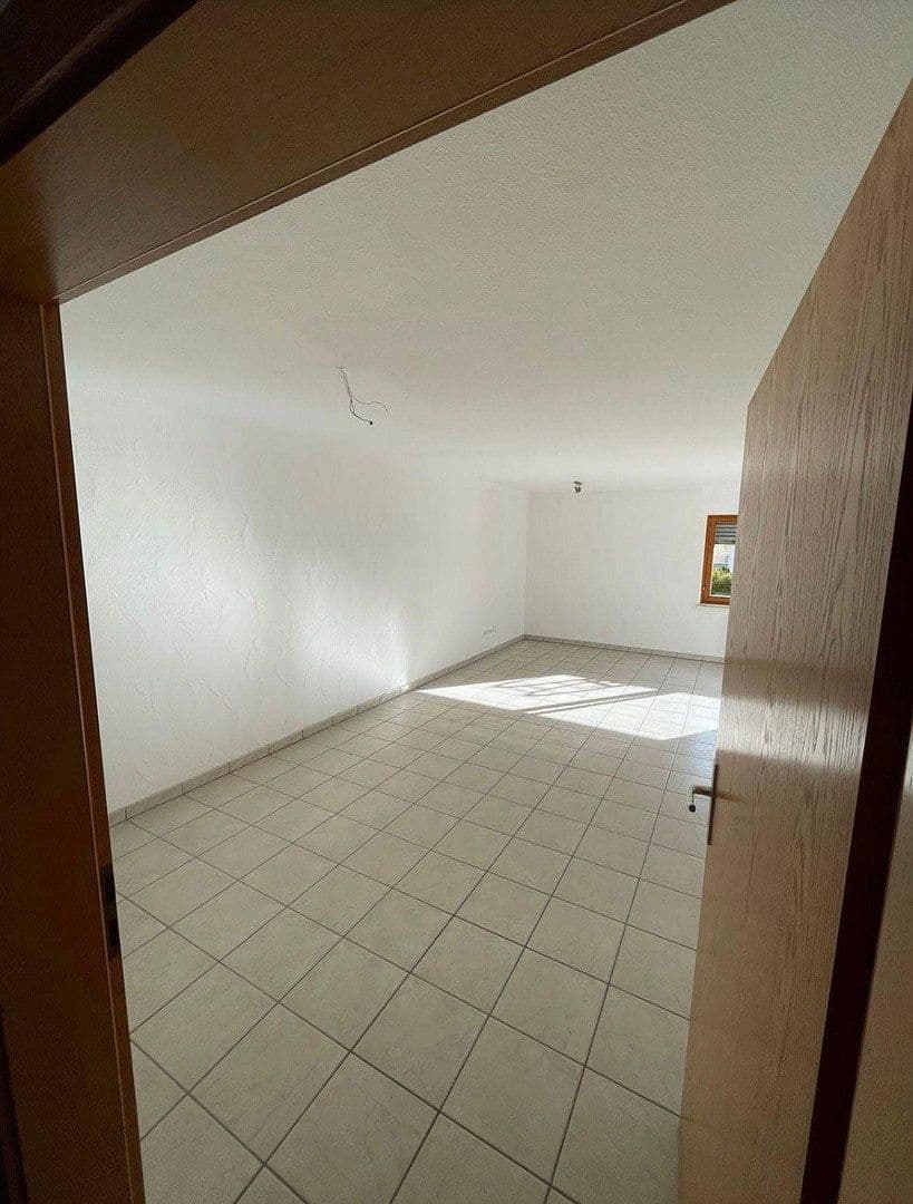 Predaj bytu 3-izbový 96 m², Neckartalstraße 32, Sulz am Neckar, Bádensko-Wurttembersko Predaj bytu 3-izbový 96 m², Neckartalstraße 32, Sulz am Neckar, Bádensko-Wurttembersko