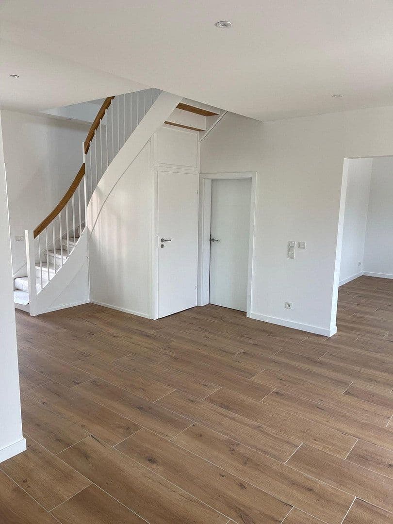 Prenájom domu 135 m², pozemek 350 m², Stendal, Sasko-Anhaltsko Prenájom domu 135 m², pozemek 350 m², Stendal, Sasko-Anhaltsko