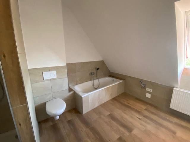 Prenájom bytu 4-izbový 109 m², Feuchtwangen, Bavorsko Prenájom bytu 4-izbový 109 m², Feuchtwangen, Bavorsko