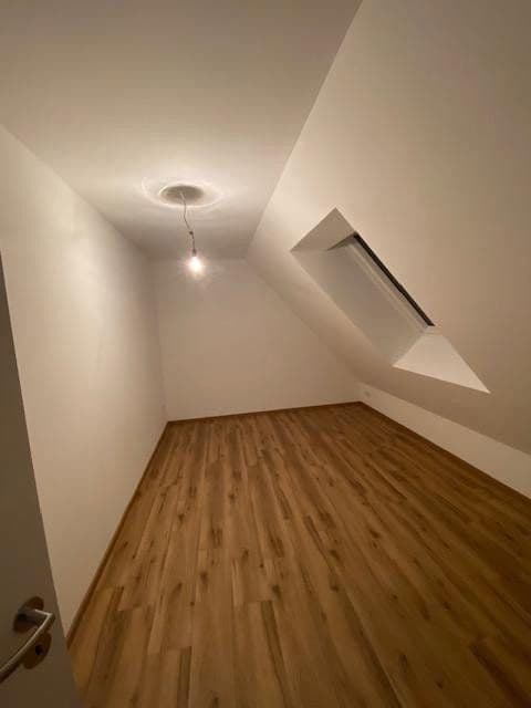 Prenájom bytu 4-izbový 109 m², Feuchtwangen, Bavorsko Prenájom bytu 4-izbový 109 m², Feuchtwangen, Bavorsko